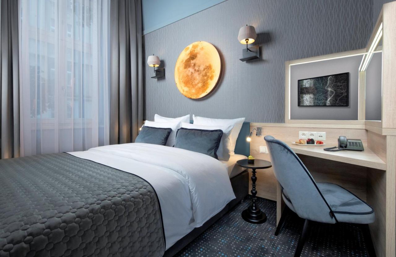 Leonardo Boutique Hotel Krakow Old Town Екстериор снимка