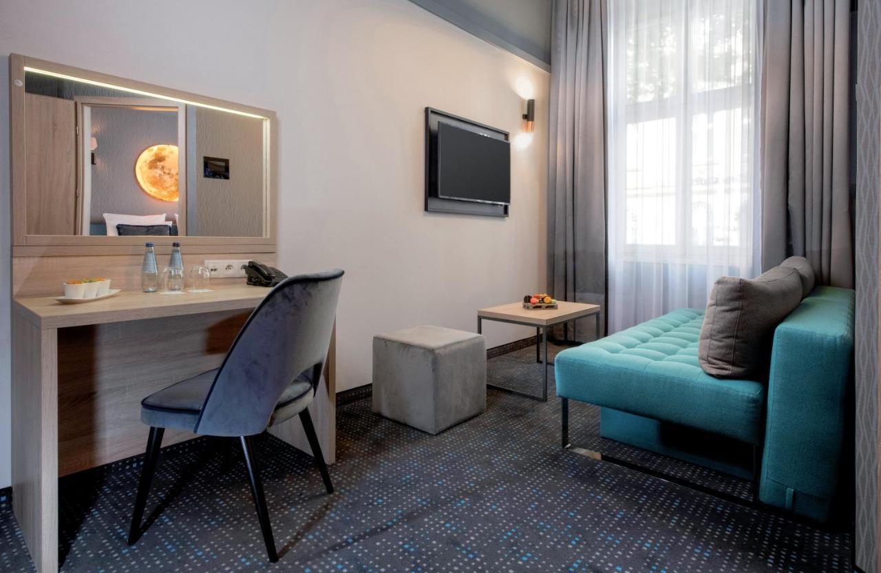 Leonardo Boutique Hotel Krakow Old Town Екстериор снимка