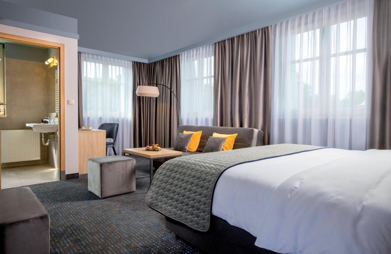 Leonardo Boutique Hotel Krakow Old Town Екстериор снимка