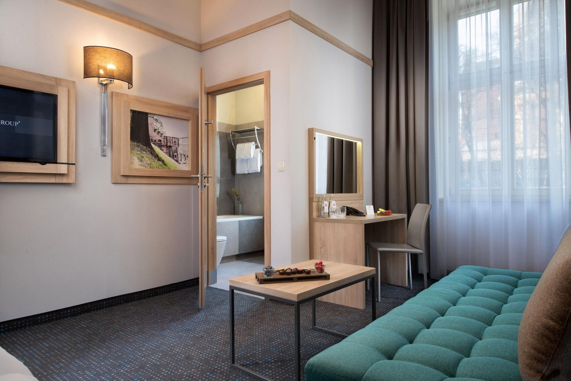 Leonardo Boutique Hotel Krakow Old Town Екстериор снимка