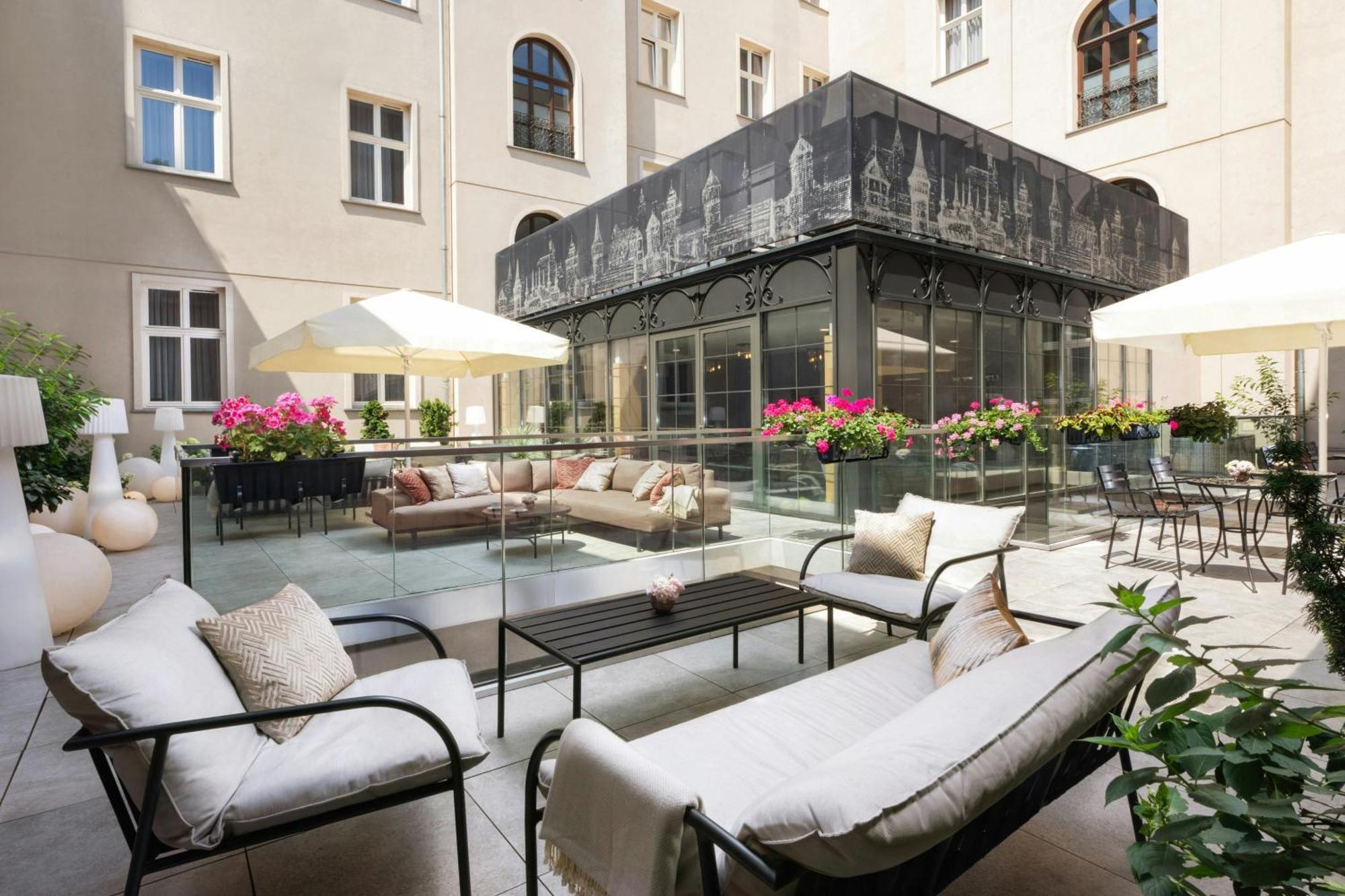 Leonardo Boutique Hotel Krakow Old Town Екстериор снимка