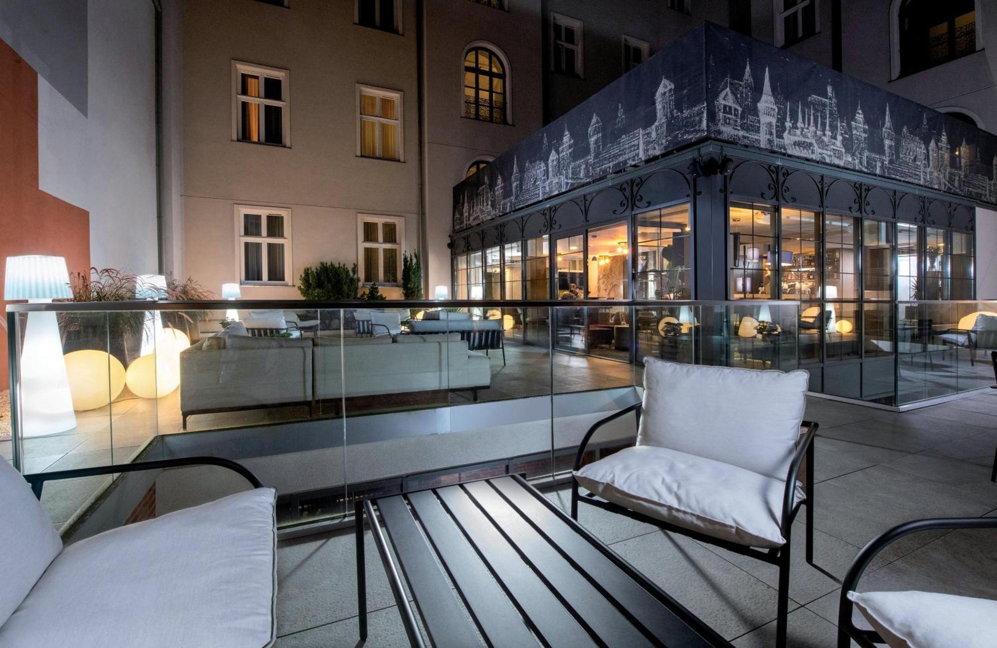 Leonardo Boutique Hotel Krakow Old Town Екстериор снимка